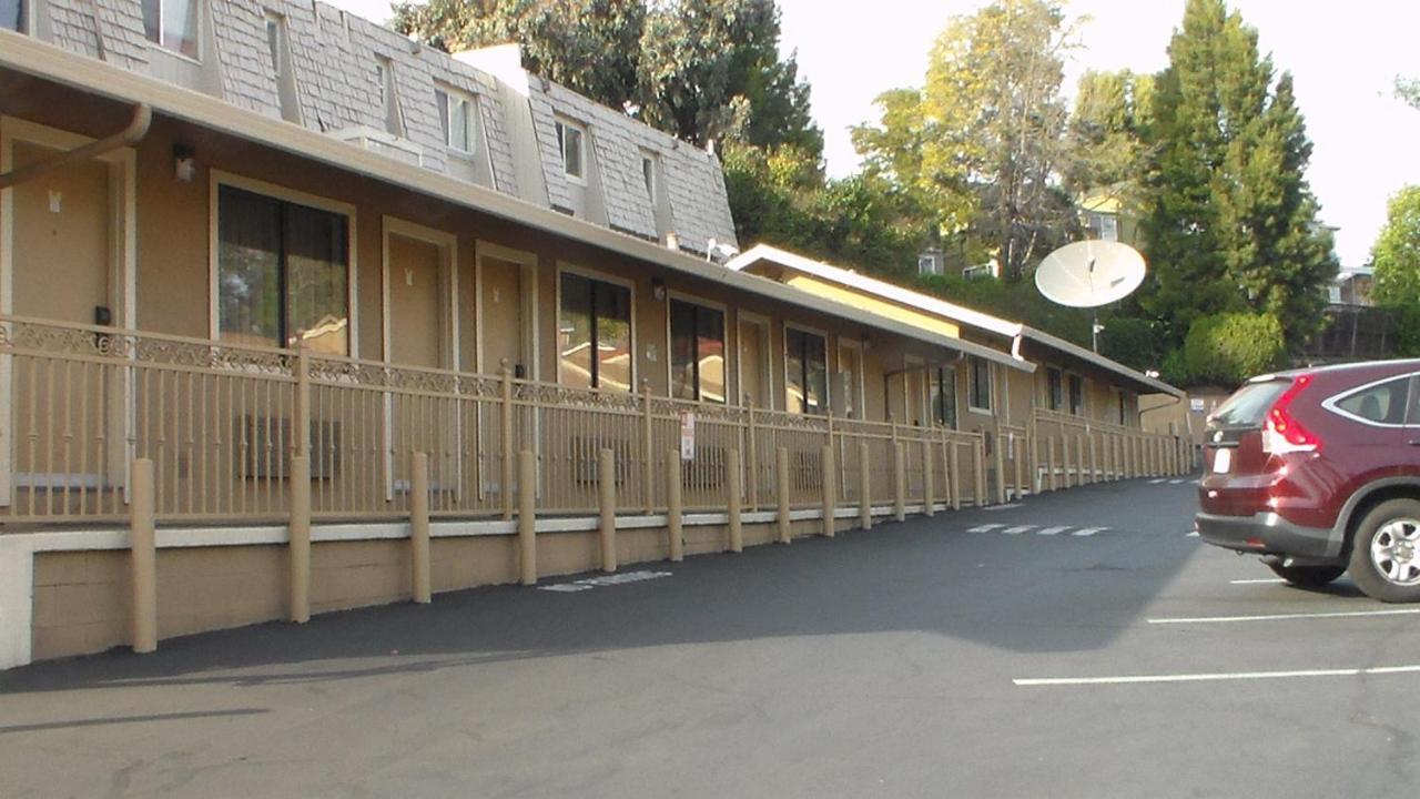 Laurel Inn Оакланд Экстерьер фото